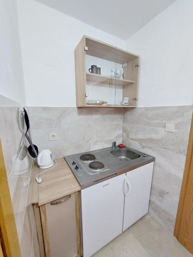 Apartmani Korljan Gradac  Exteriér fotografie