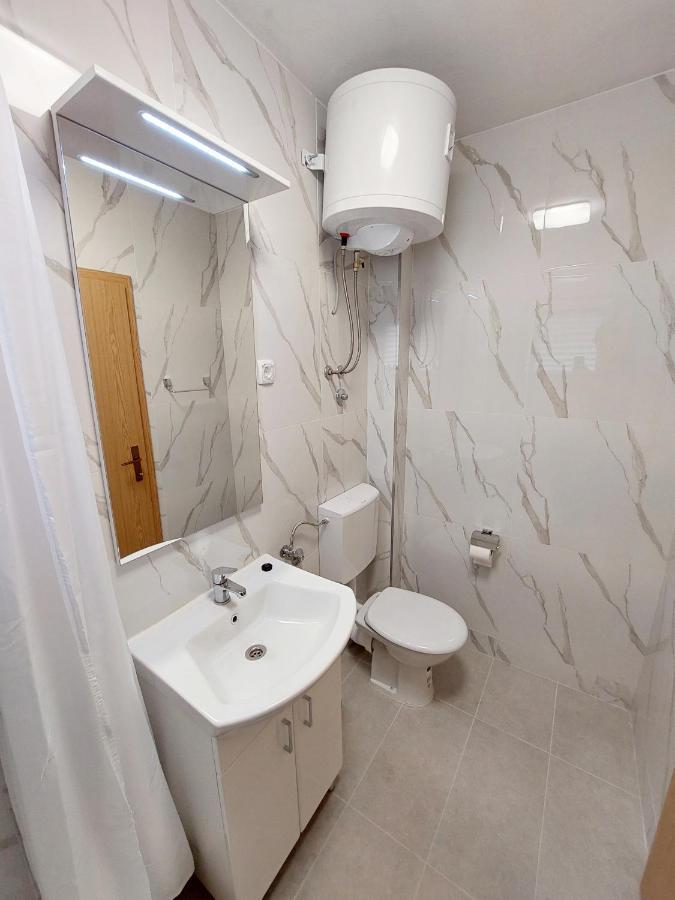 Apartmani Korljan Gradac  Exteriér fotografie