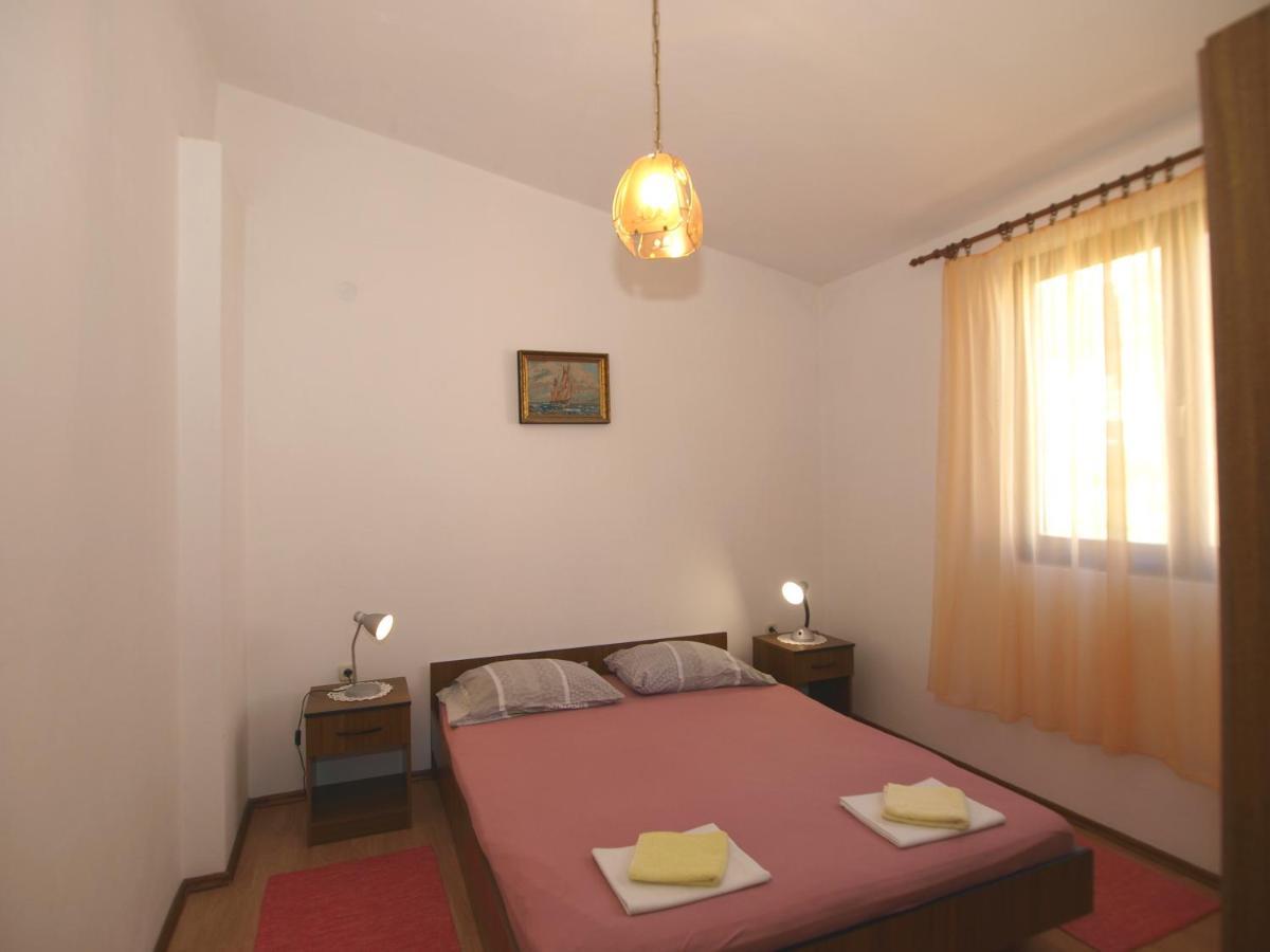 Apartmani Korljan Gradac  Exteriér fotografie